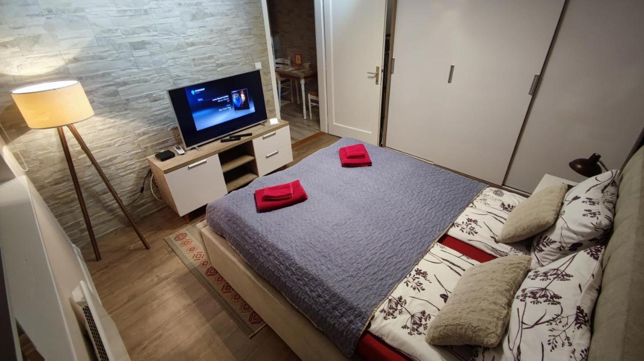Cozy, Nice & Quiet Apartment Lucky Sarajevo - Free Public Parking ภายนอก รูปภาพ