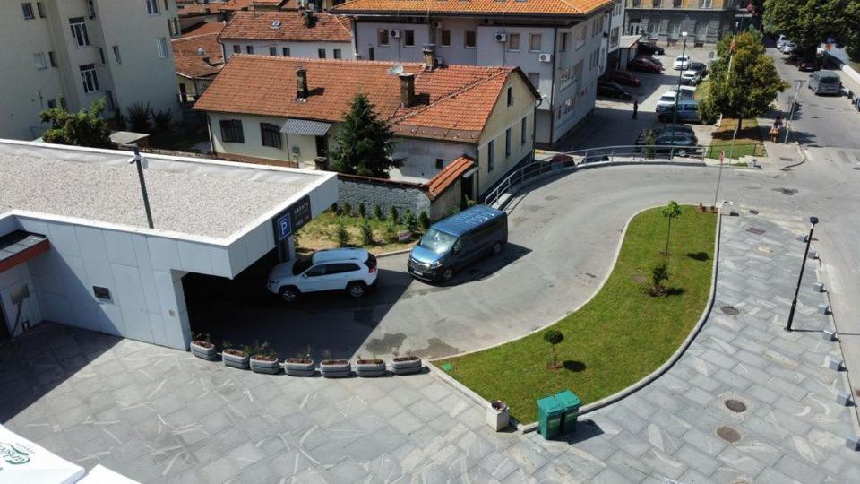 Cozy, Nice & Quiet Apartment Lucky Sarajevo - Free Public Parking ภายนอก รูปภาพ